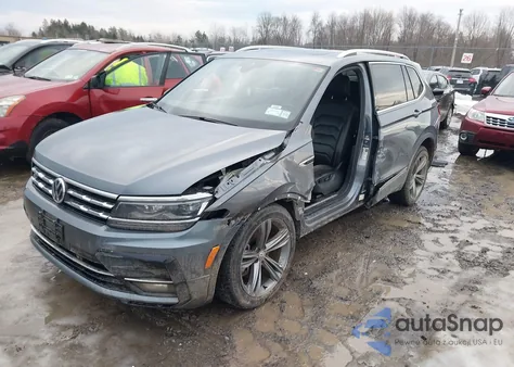 2021 Volkswagen Tiguan 2.0T Sel Premium R-Line z USA, uszkodzony, nr VIN 3VV4B7AX5MM081601
